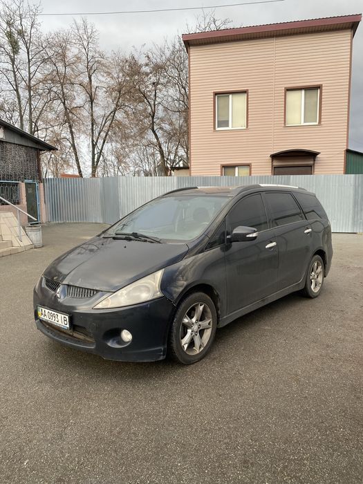 Mitsubishi Grandis 2008 р.в., 2.4 газ/бензин, автомат