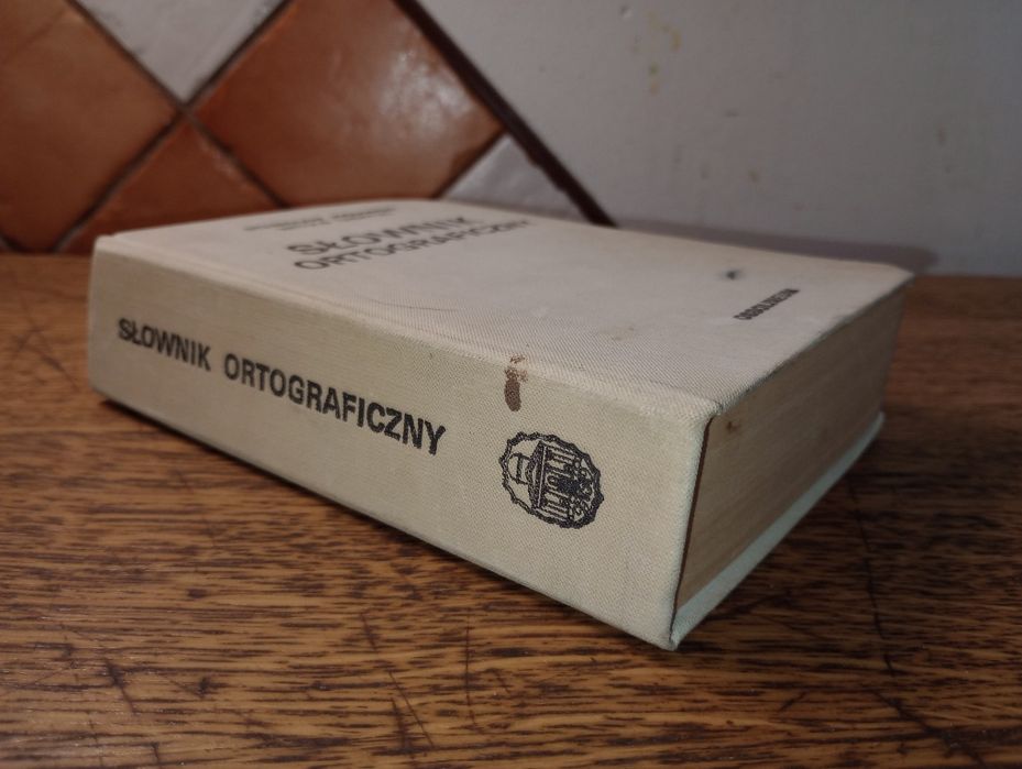 Słownik ortograficzny.