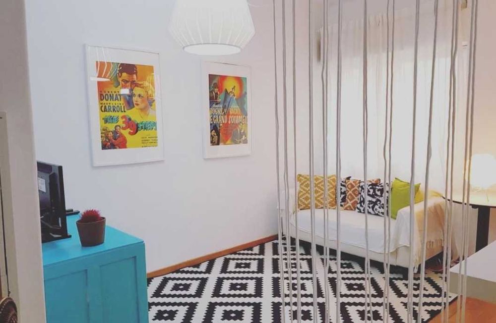 Colourful and spacious studio in Arroios