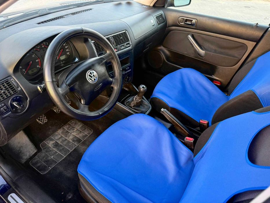 ** VW Golf IV 1.4 Benzyna 2002r ** Ładny Zadbany ** HAK **