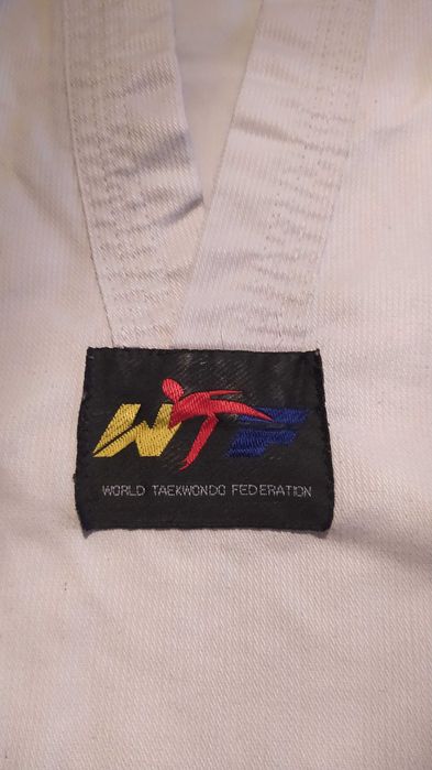 Dobok taekwondo 120cm + cinto branco