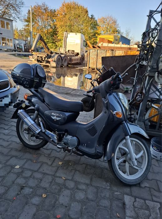 Motorower Lifan SG50Q-8F