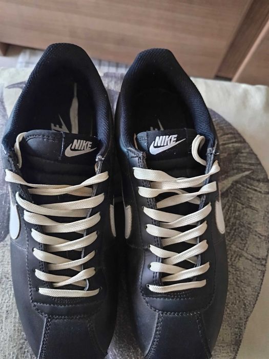 Tênis Nike cortez