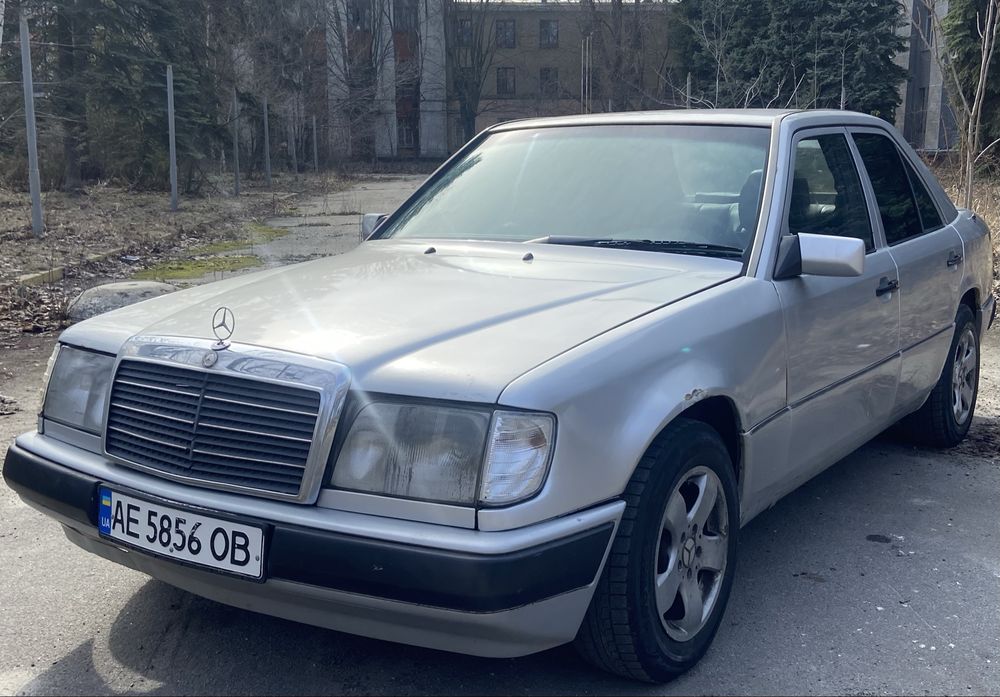 Mercedes E-Class w124