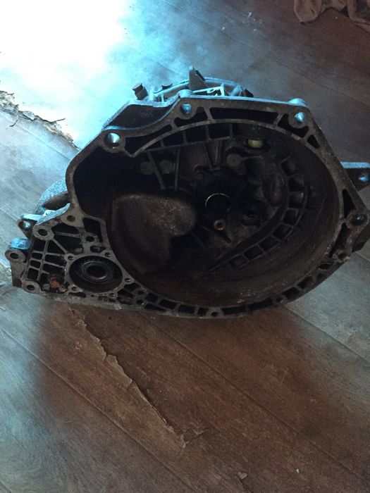 Продам КПП з Ланоса 1.5