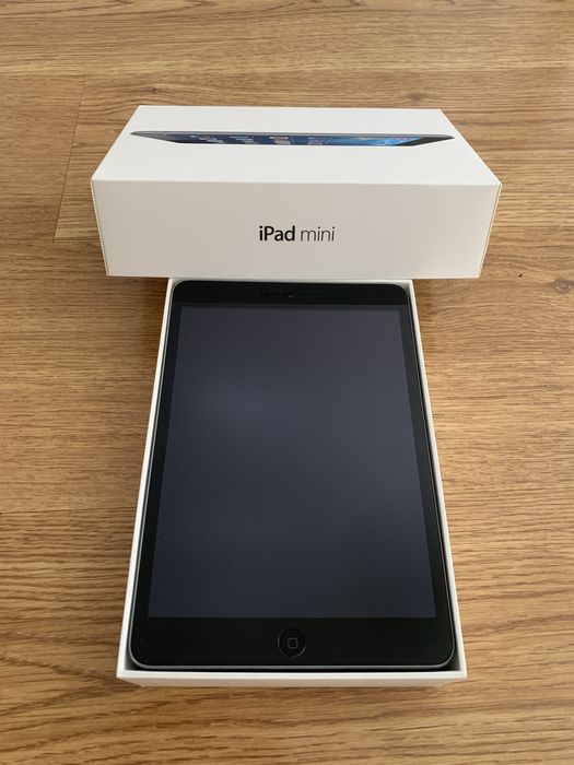 iPad Mini 3 - 16GB Space Gray