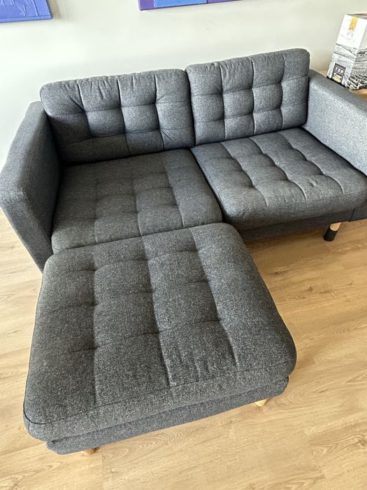 Sofá IKEA 2 lugares +repousa pés, COMO NOVO