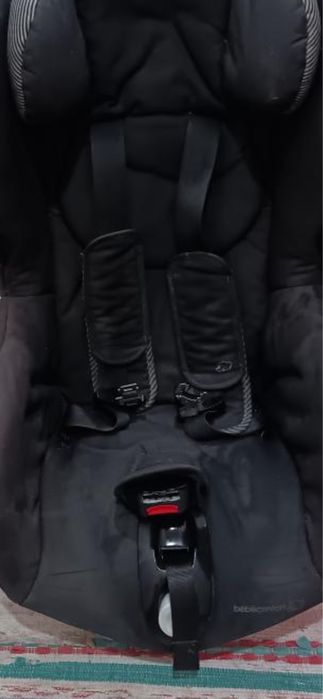 Cadeira Auto Bebé confort Axiss giratória