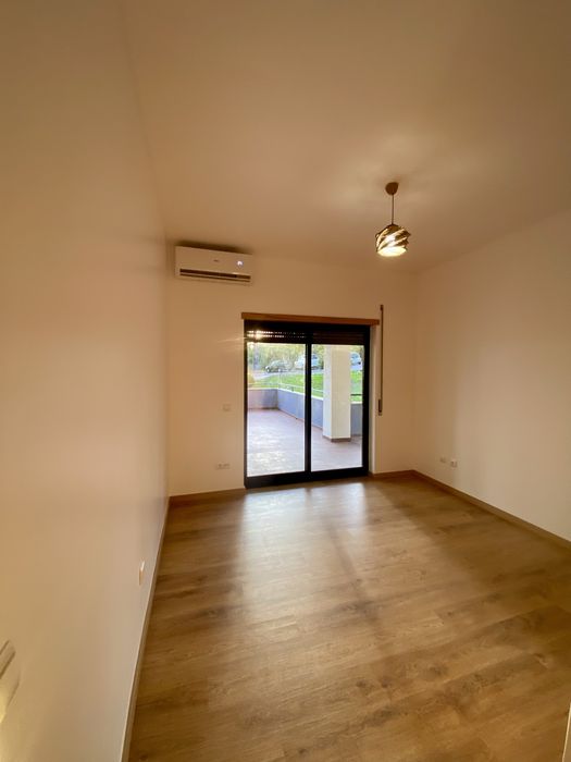 Apartamento T2 Abrantes com Terraço/Garagem