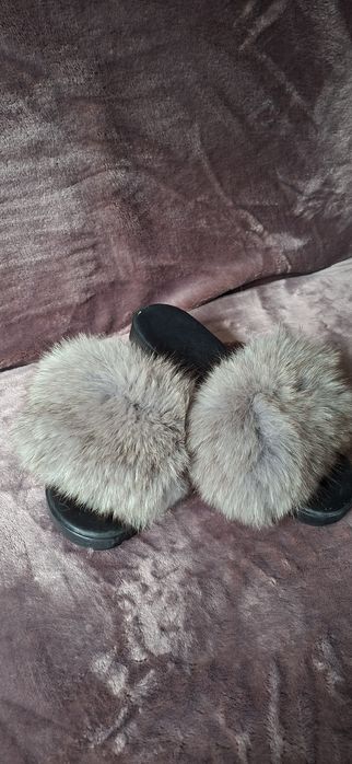 Szare klapeczki Karibu