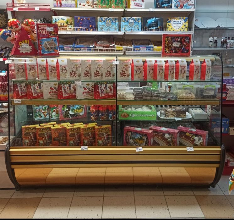 COLD C-20G - Кондитерська холодильна вітрина. б/у