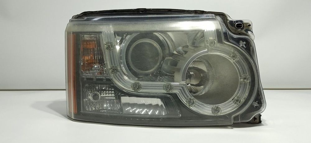 FAROL DIREITO LAND ROVER DISCOVERY 4 TDV6 S