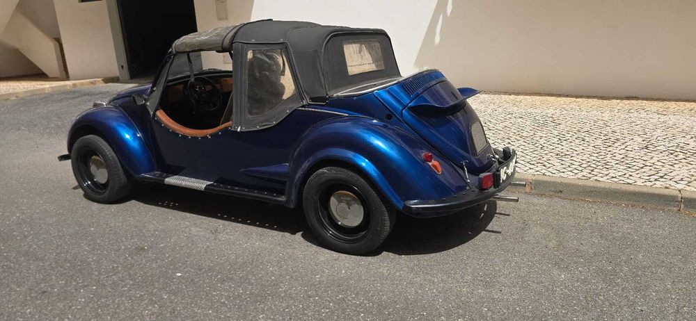 VW Carocha Cabrio 1970 - O Clássico Perfeito para Passeios, Eventos e Dias de Sol - 5 Lugares - Bom Estado. Entregue com inspeção e revisão.