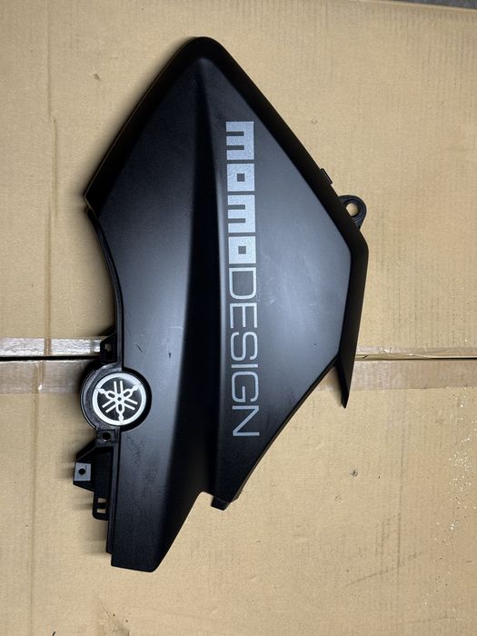 Prawa czacha yamaha xmax 125 lub 400 rok 14+