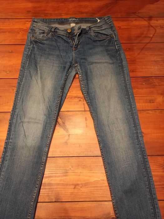 Jeansy niebieskie roz 40EUR