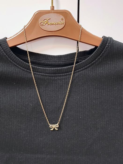 Naszyjnik z kokardką