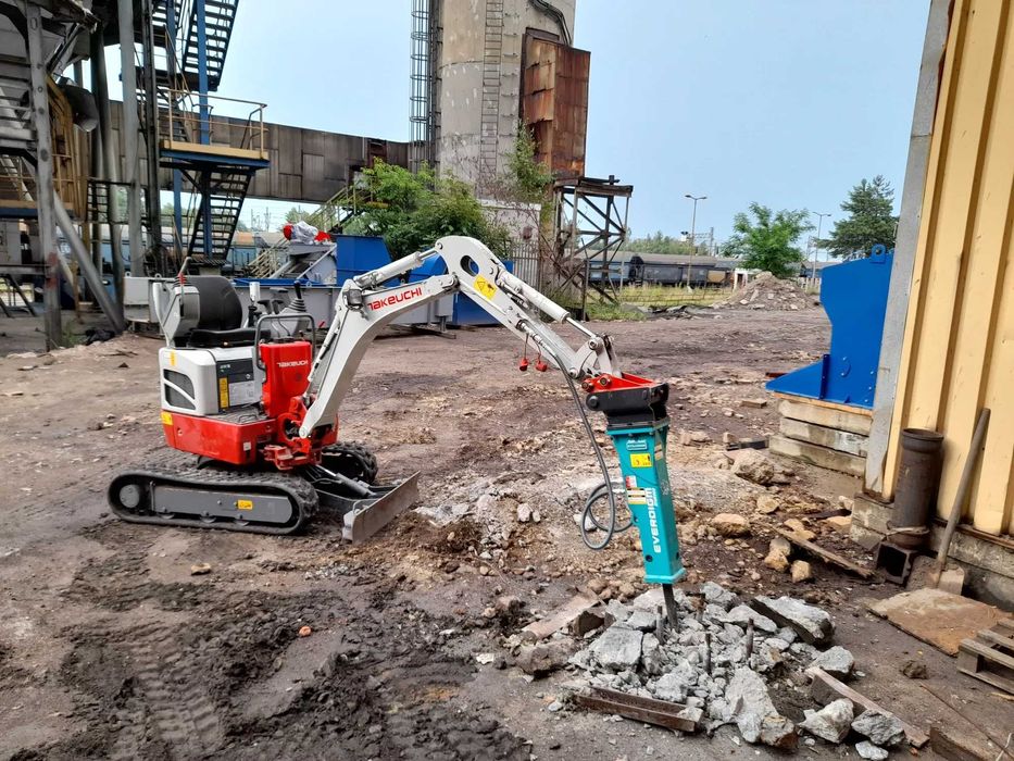 prace na wysokościach ,zwyżka ,podnośnik koszowy