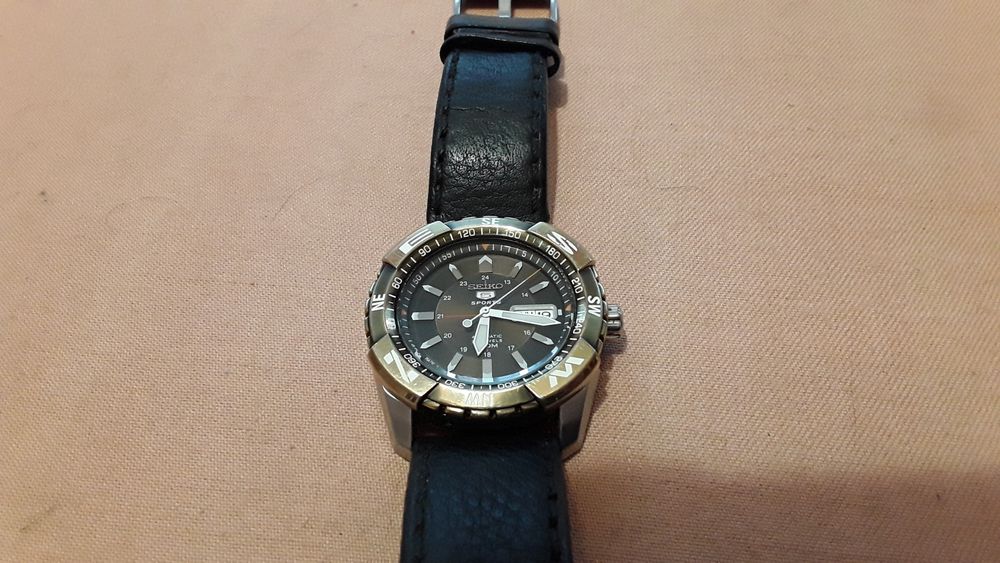 Часы Seiko 5 SNZJ03J1 Automatic Sports. Оригинал.
