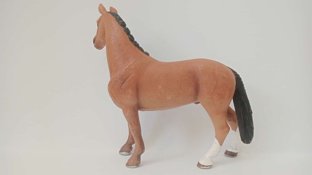 Wałach hanowerski schleich