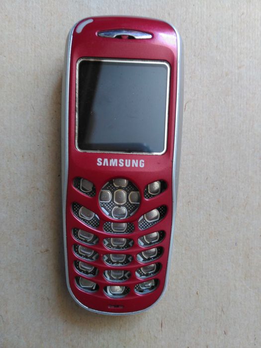 Телефон Samsung SGH-X100 нерабочий