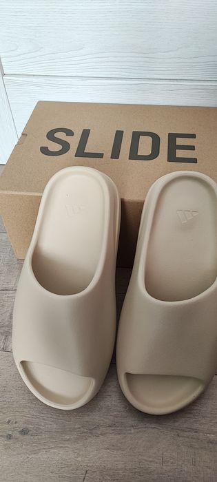 Yeezy Slides Bone rozmiar 43