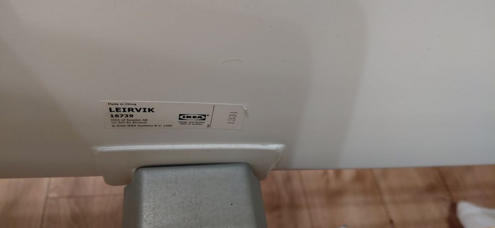 Łóżko LEIRVIK 140*200 z materacem