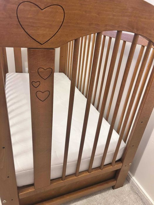 Łóżeczko dziecęce.