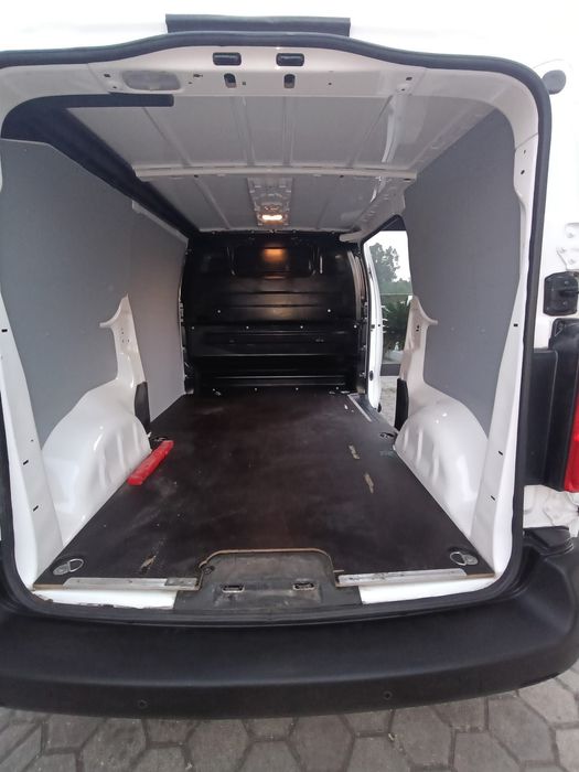 Peugeot Expert 24.500 KMS 1.5-Hdi 3-lugares