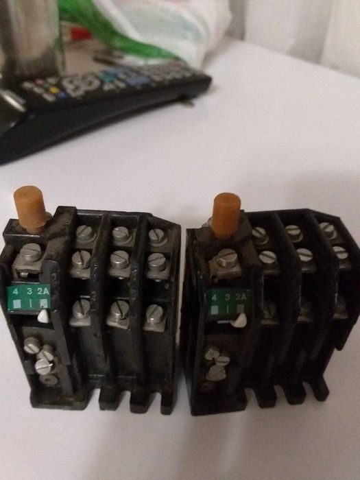 Реле тока. времени, температуры и давление