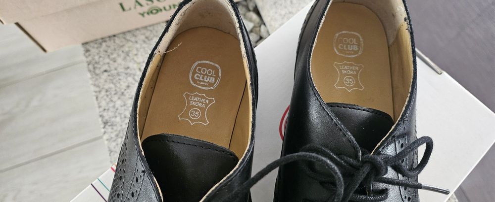 Skórzane półbuty, pikolaki 35