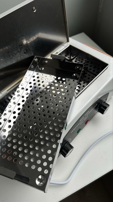 Сухожар для інструментів