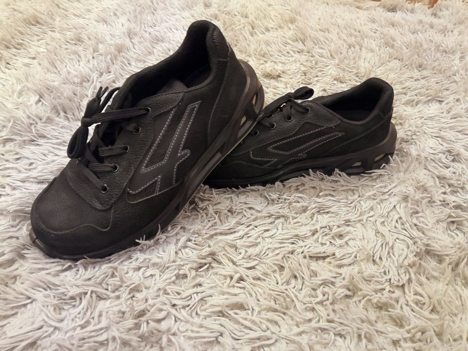 Buty robocze 43.