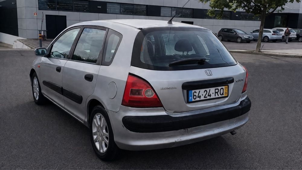 Honda Civic 1.4 iS – Econômico e Confiável