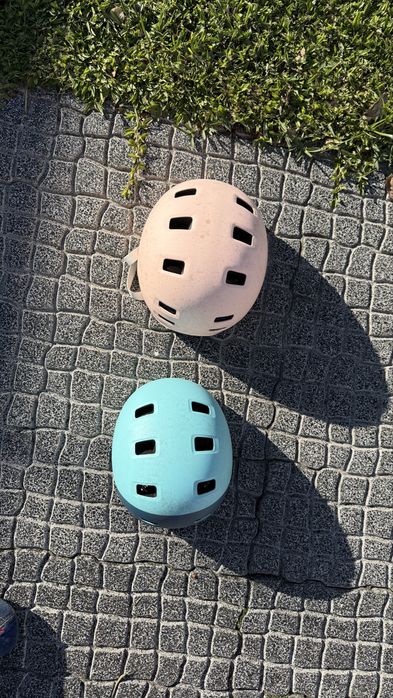 2 Capacetes Bicicleta , trotinete, patins