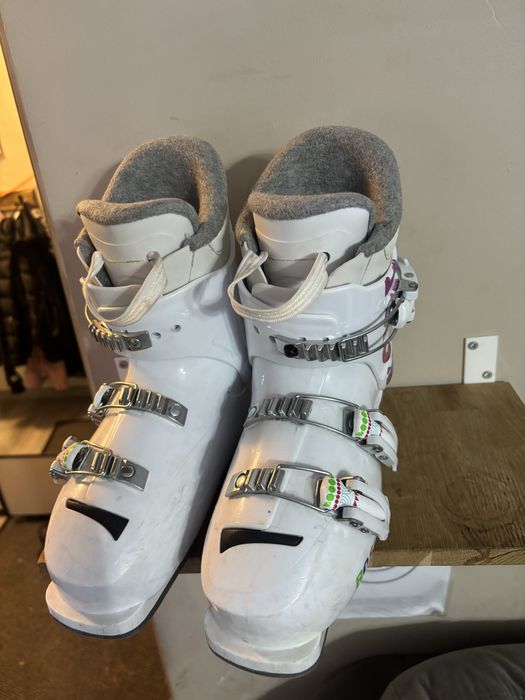 Buty narciarskie rossignol r. 22,5 , skorupa 265