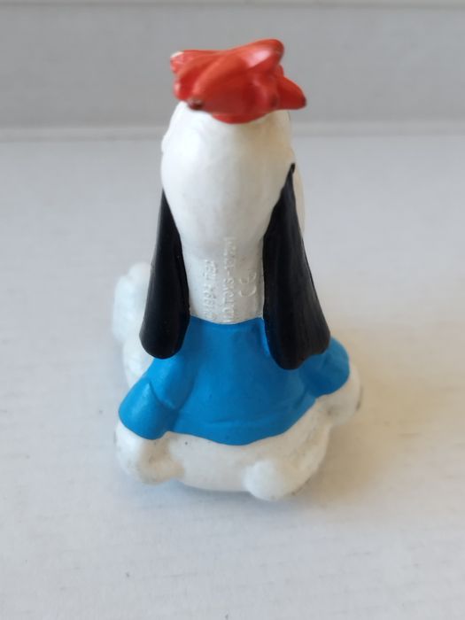 Figura colecionável vintage do Droopy Dog, o famoso basset hound criad