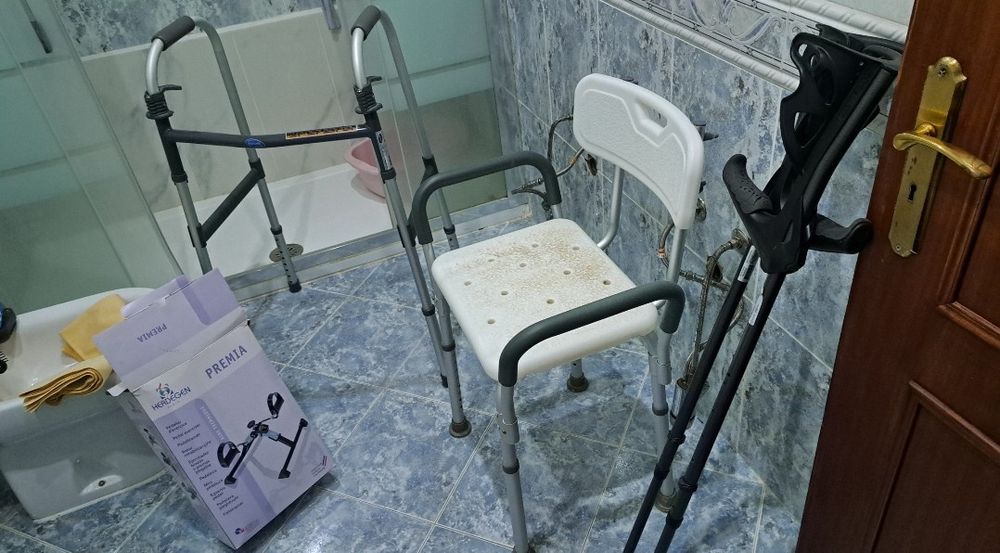 Cadeira de Banho Idoso Mobilidade Reduzida