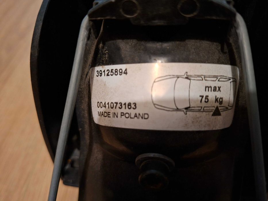 Relingi Opel Astra K