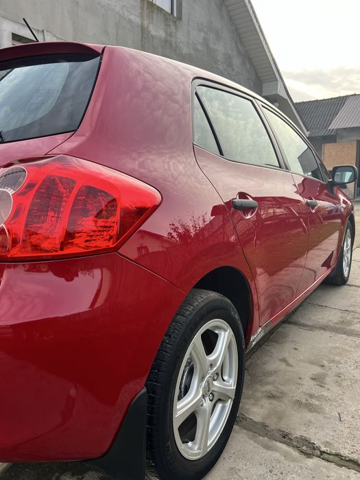 Toyota Auris 2008 1.4 дизель!