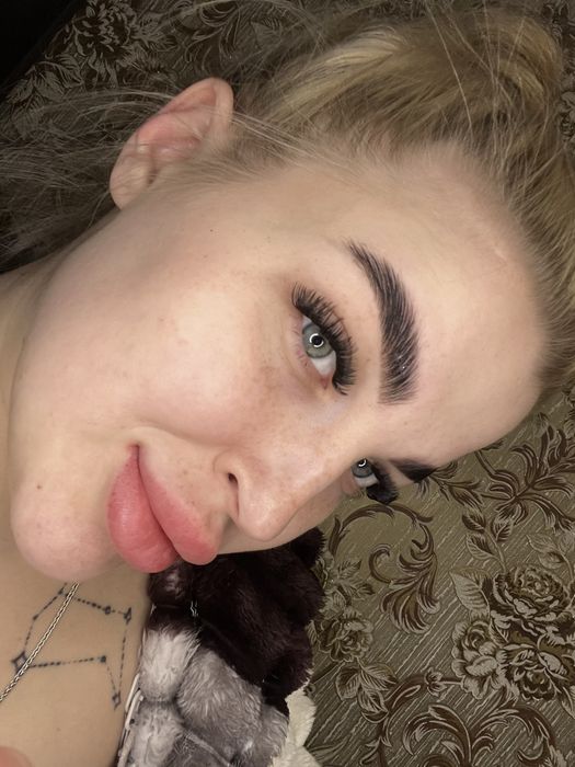 Моделі на бровки