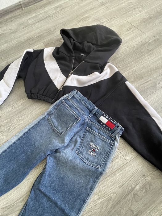 Батник укороченый, джинсы, топы