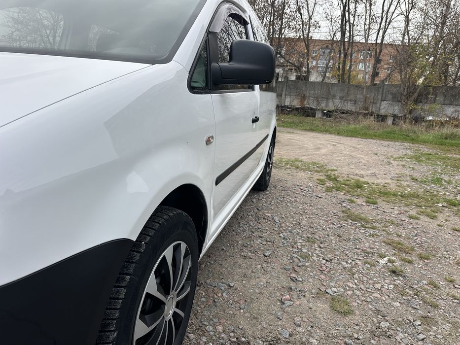 Продам Volkswagen Caddy 1.9 ПАССАЖИР