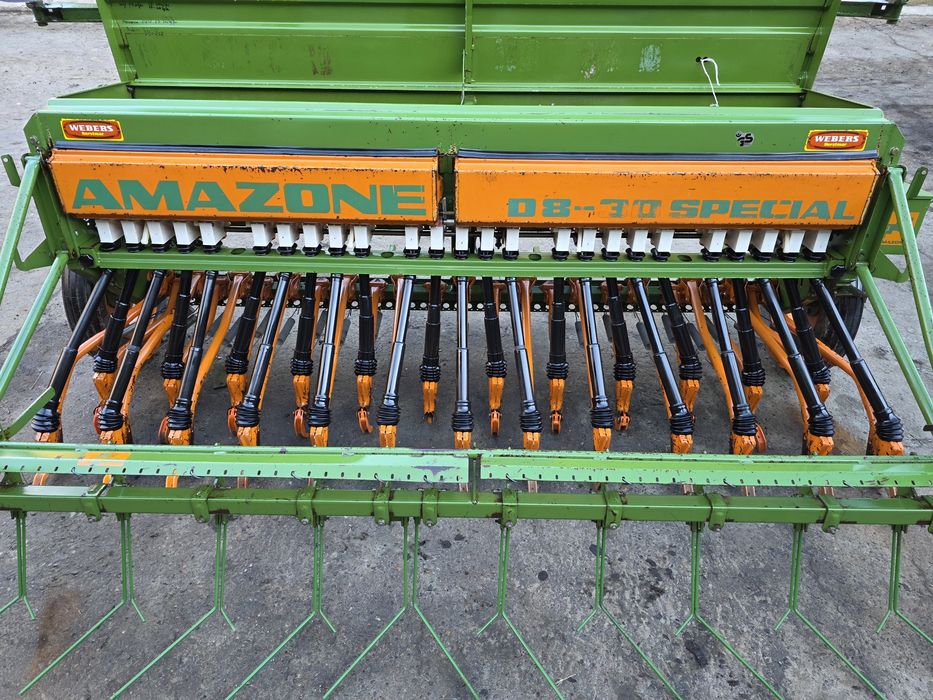 Siewnik zbożowy Amazone d8 3m nie lemken hassia