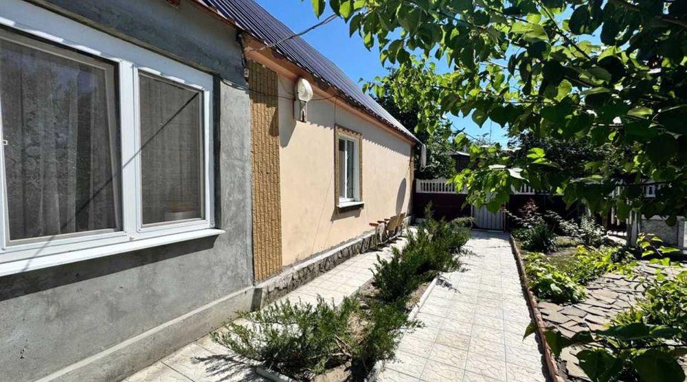 Продам дом со всеми удобствами недалеко от центра Чугуева