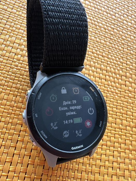 Garmin forerunner 255s - 41mm Sport Smartwatch GPS(no music)