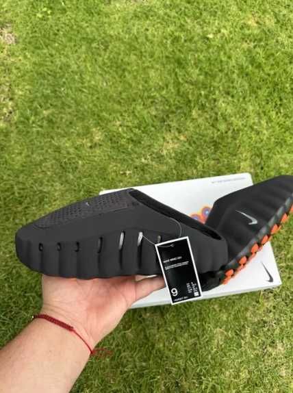Nike Mind 001 czarny R.42.5
