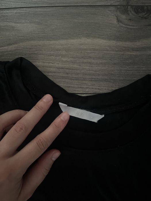 Czarny t-shirt 100% wiskoza