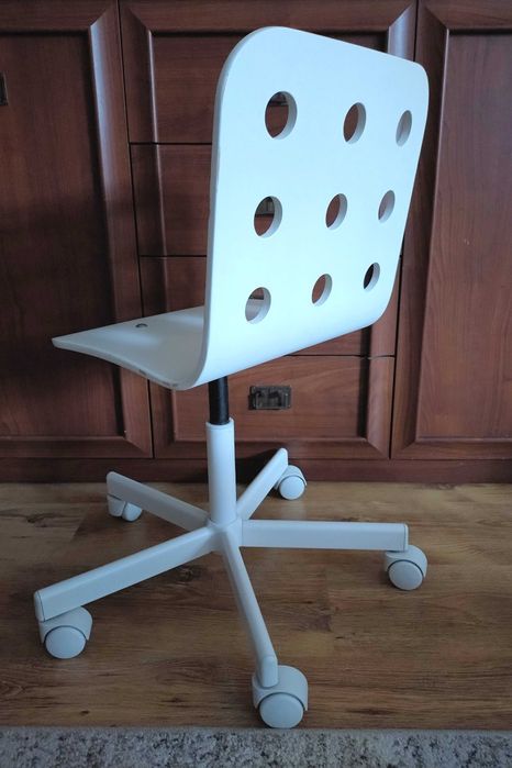 Krzesło Ikea JULES obrotowe kolor biały