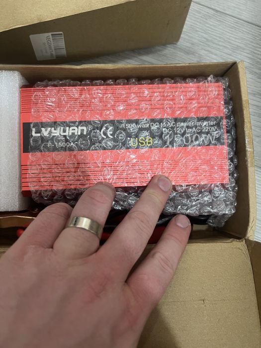 Автомобільний інвектор F-1500А з 2 USB портами 750/1500ВТ 12-220 в