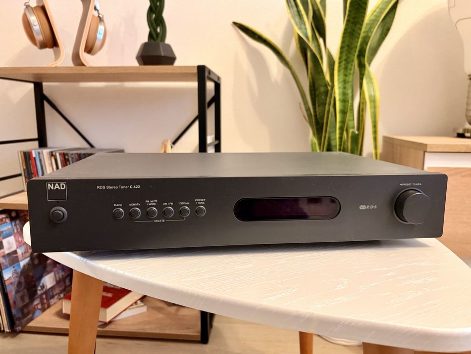 NAD Hi-Fi система — C350 / C540 Rowen Edition / 613 / C422